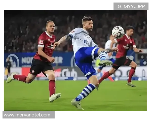 沙尔克04遭遇连败,保级形势严峻,经理人索莱尔深陷压力 沙尔克04遭遇连败,保级形势严峻,经理人索莱尔深陷压力