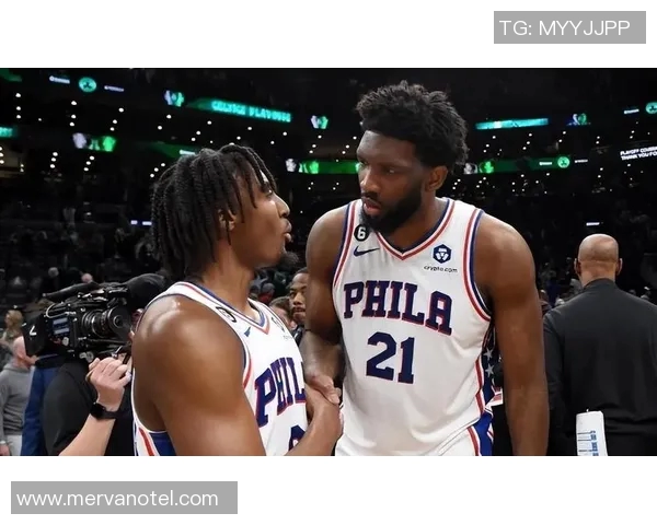 火箭队集体发挥，击败76人队